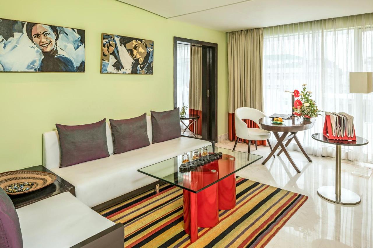 The Park Chennai Hotel Екстериор снимка